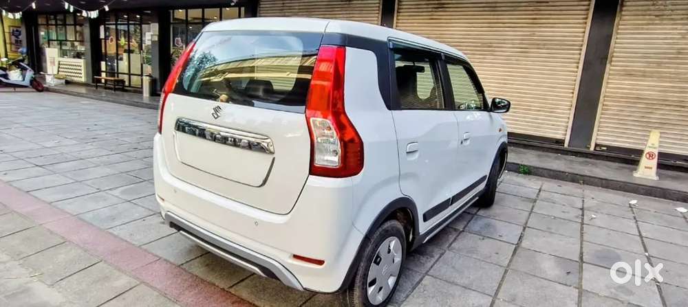 Sparingly Used Maruti Suzuki Wagon R Vxi 2019 Automatic