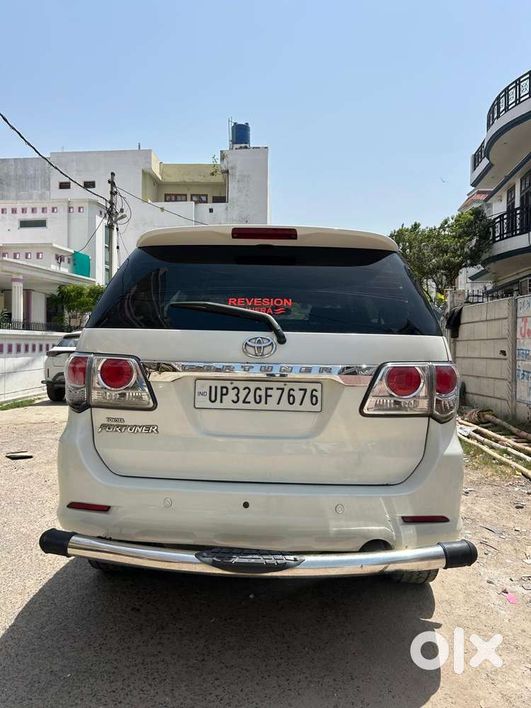 Toyota Fortuner 3.0 4x4 Manual, 2011, Diesel