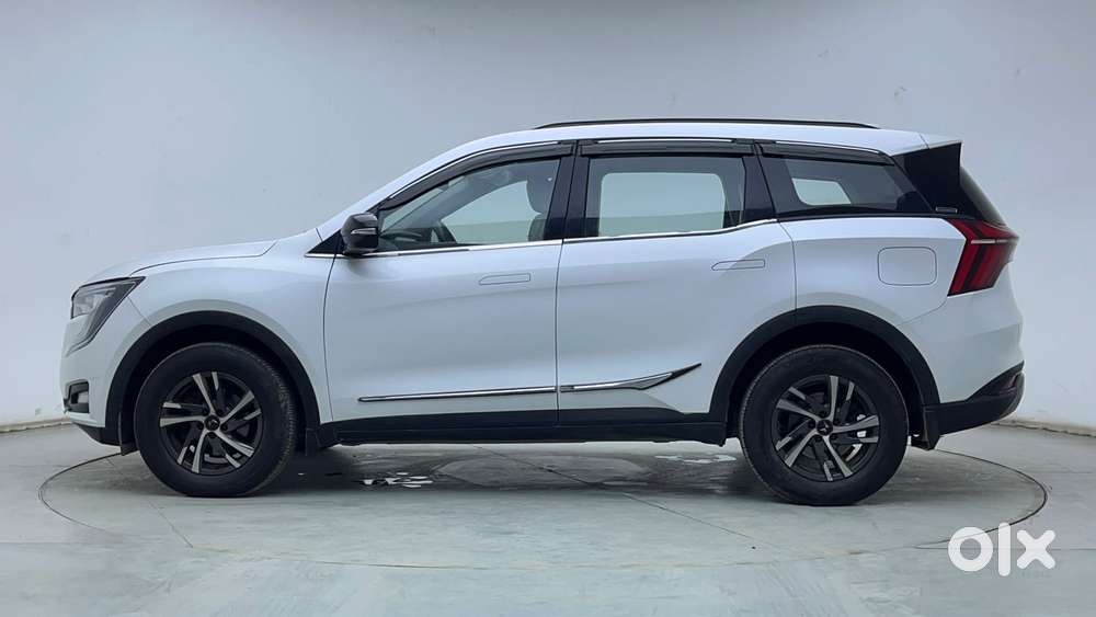 Mahindra Xuv700 2.2 Ax 5 Diesel At 7 Str, 2024, Diesel
