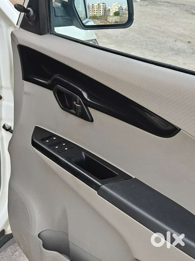 Mahindra Kuv 100 Mahindra-kuv-100-d75-k4-plus, 2016, Diesel