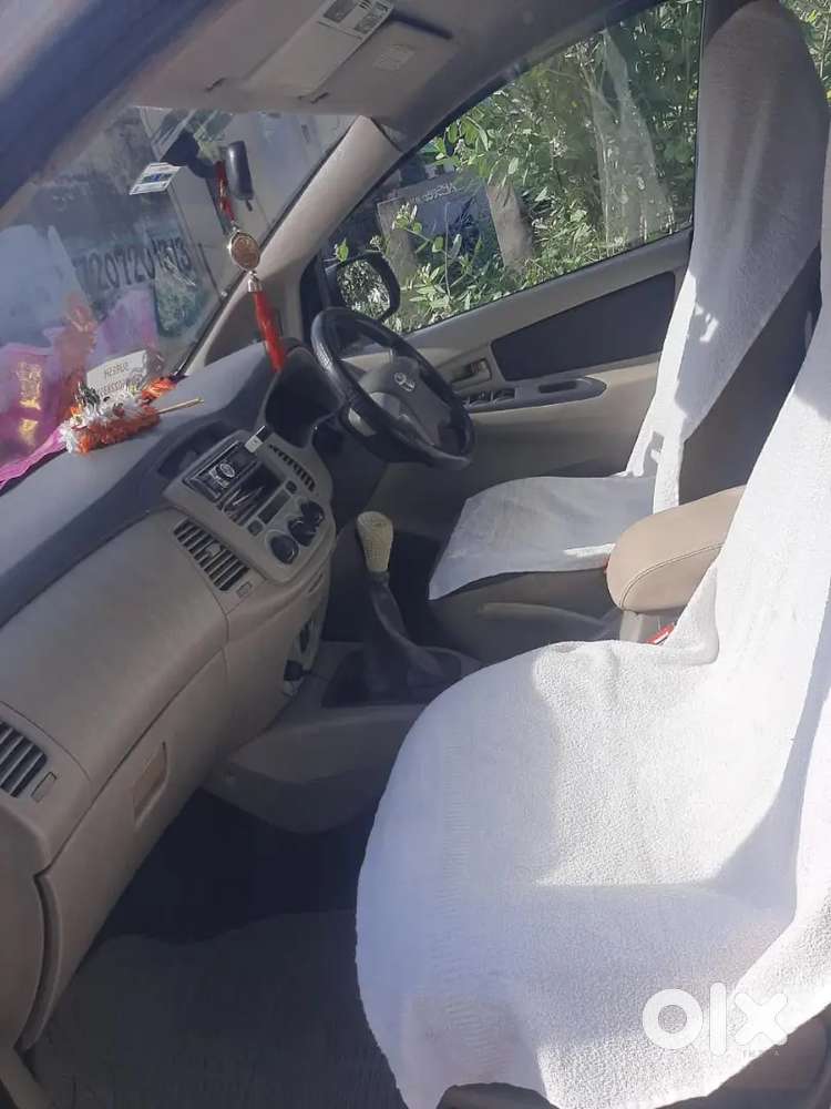 Toyota Innova 2013