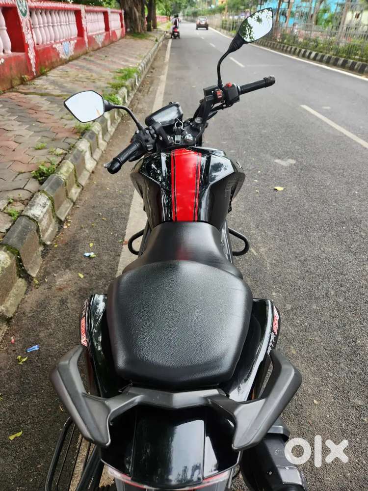 TVS Apache RTR 200 2020