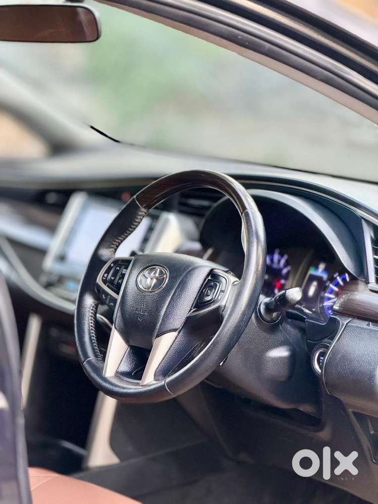 Toyota Innova Crysta [2020-ongoing] 2.4 Zx At 7 Str, 2022, Diesel