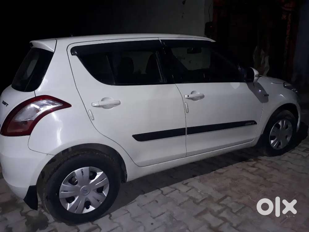Maruti Suzuki Swift 2012 मैन्युअल