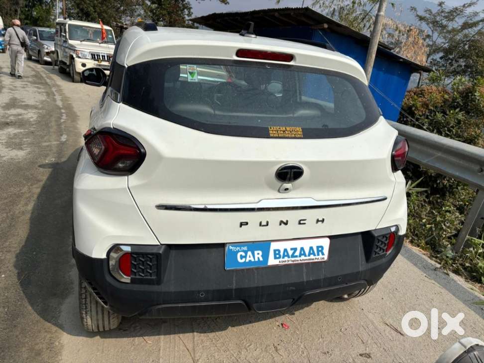 Tata Punch Accomplished, 2024, Petrol