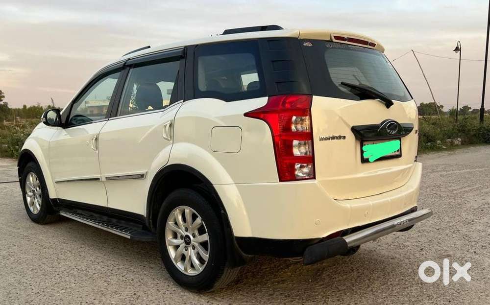 Mahindra Xuv500 At W10 Fwd, 2016, Diesel
