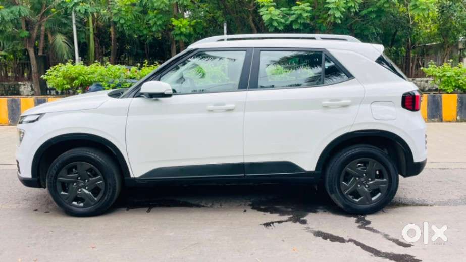 Hyundai Venue 1.2 S (o), 2025, Petrol