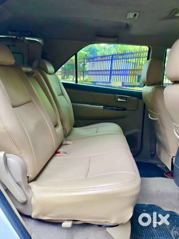 Toyota Fortuner 2012 Diesel 133000 Km Driven