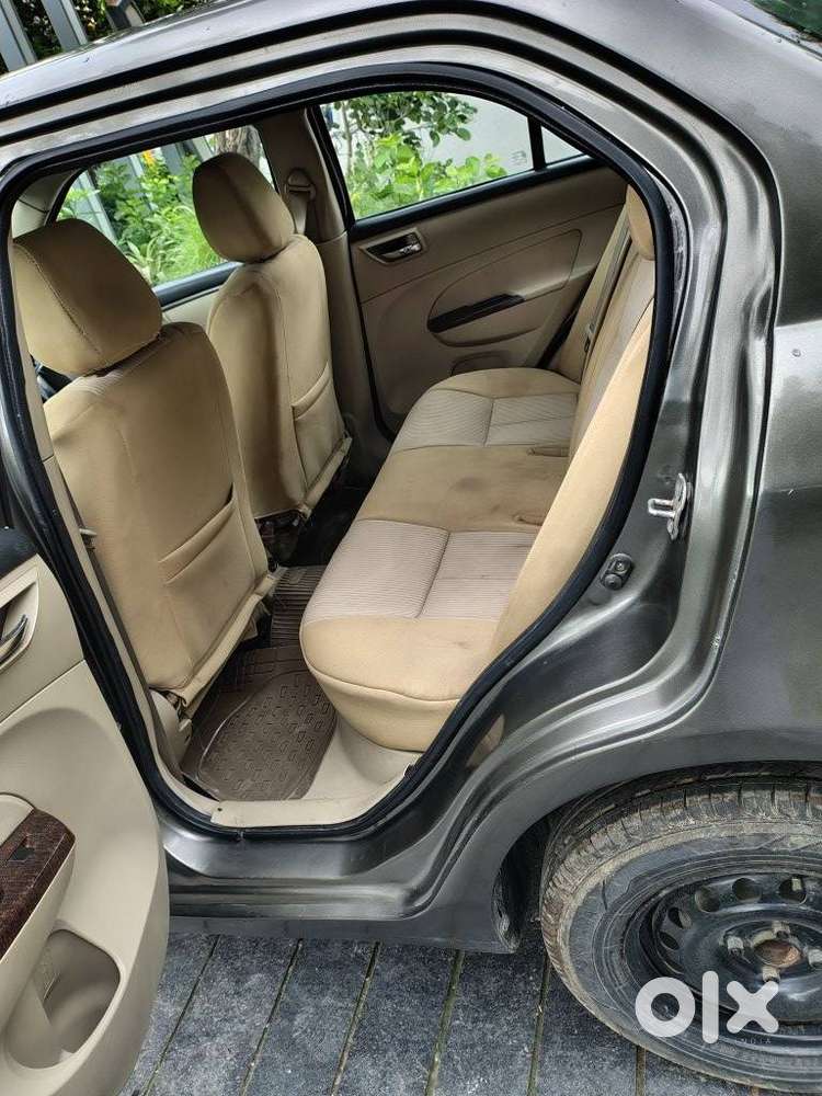 Maruti Suzuki Dzire 1.2 Vxi, 2015, Petrol