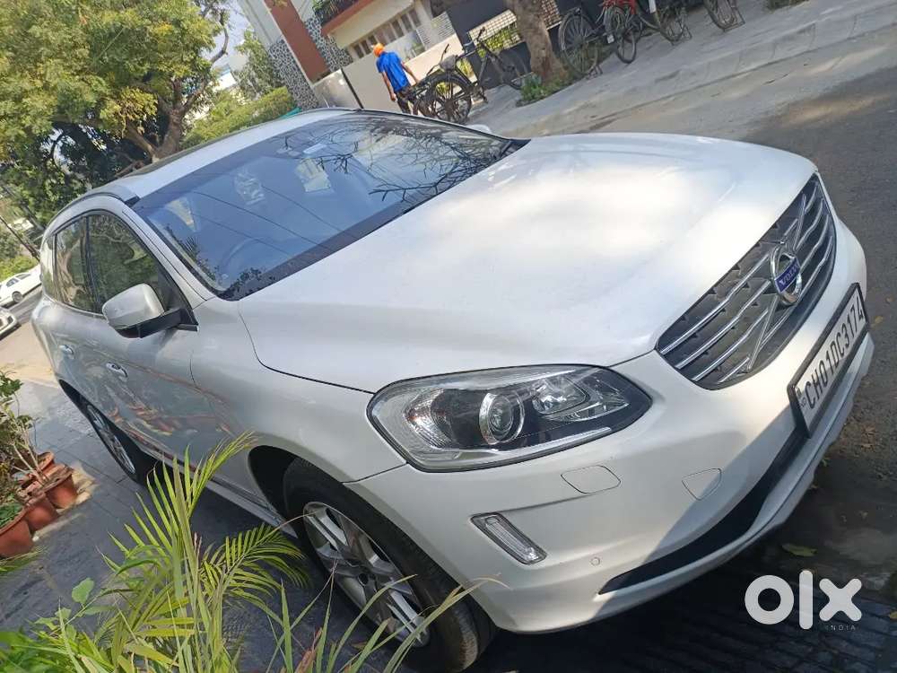 Volvo Xc60 2017 Diesel 155000 Km Driven