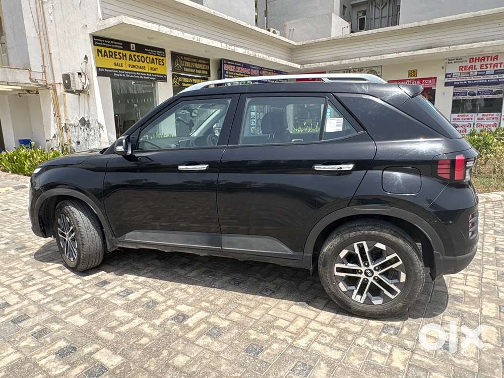 Hyundai Venue Turbo 2023