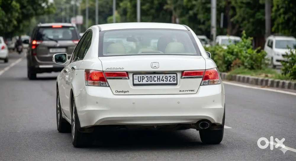 Honda Accord 2011 Petrol Well Maintained