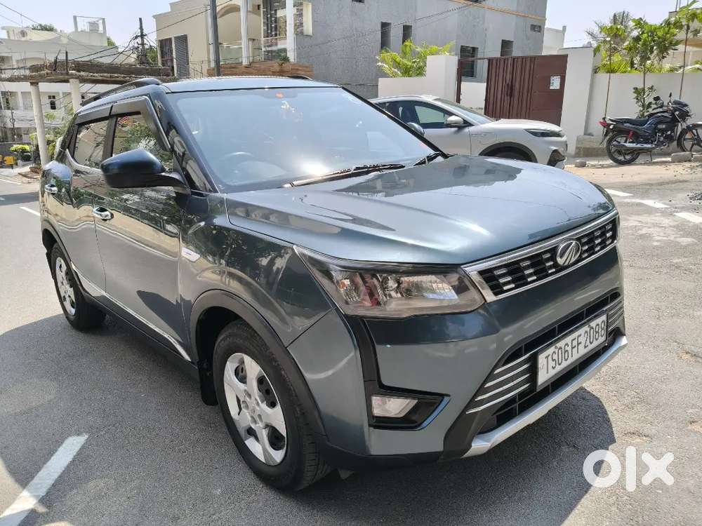 Mahindra Xuv300 W6 Diesel 38000 Kms Non Accident Showroom Service