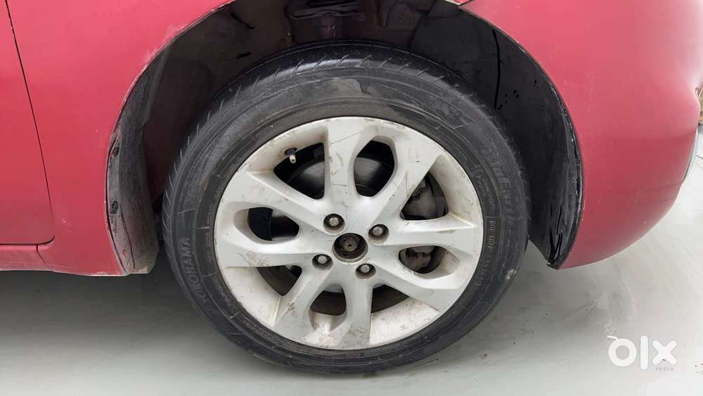 Nissan Micra Xv Cvt, 2018, Petrol