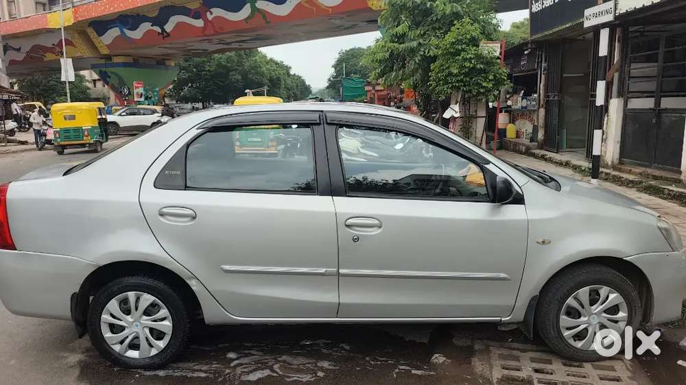 Toyota Etios G Exclusive 2013