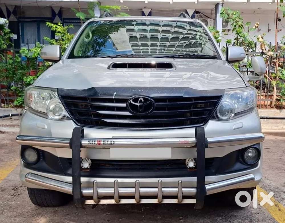 Toyota Fortuner 3.0 4x4 Manual, 2012, Diesel