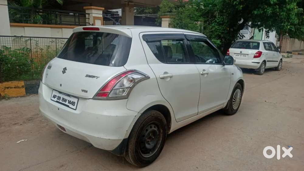 Maruti Suzuki Swift Vdi, 2010, Diesel
