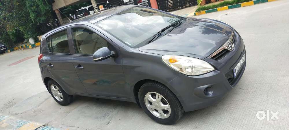 Hyundai I20 Sportz 1.2 Bs-iv, 2010, Petrol