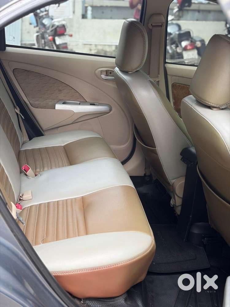 Toyota Etios Liva 2014-2016 V, 2016, Petrol