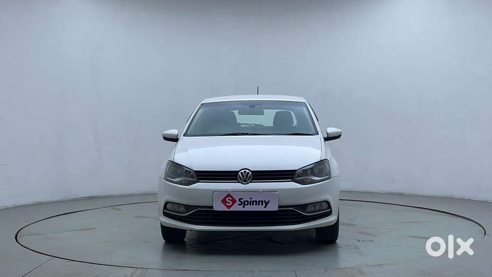 Volkswagen Polo Petrol Highline 1.2l, 2016, Petrol