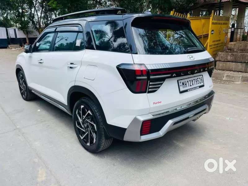 Hyundai Alcazar, 2025, Petrol