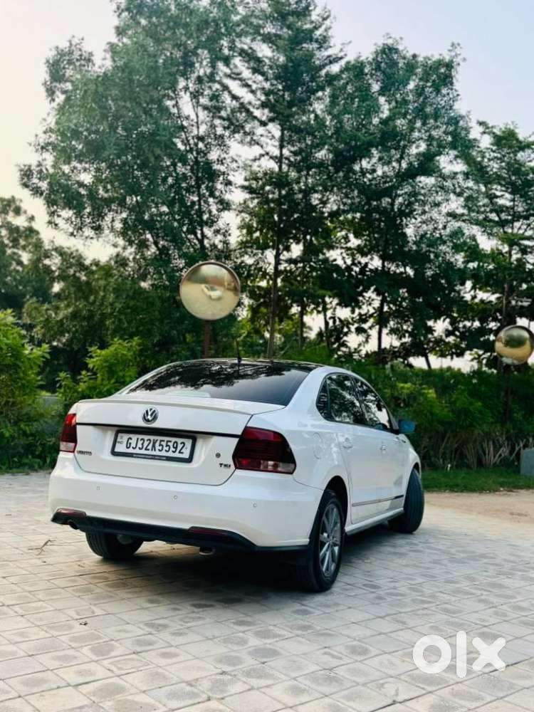 Volkswagen Vento 1.0 Highline Plus At, 2022, Petrol