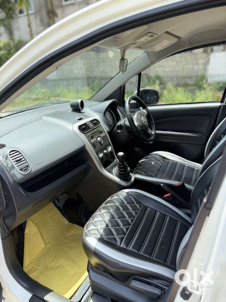 Maruti Suzuki Ritz Zxi Bs-iv, 2014, Petrol