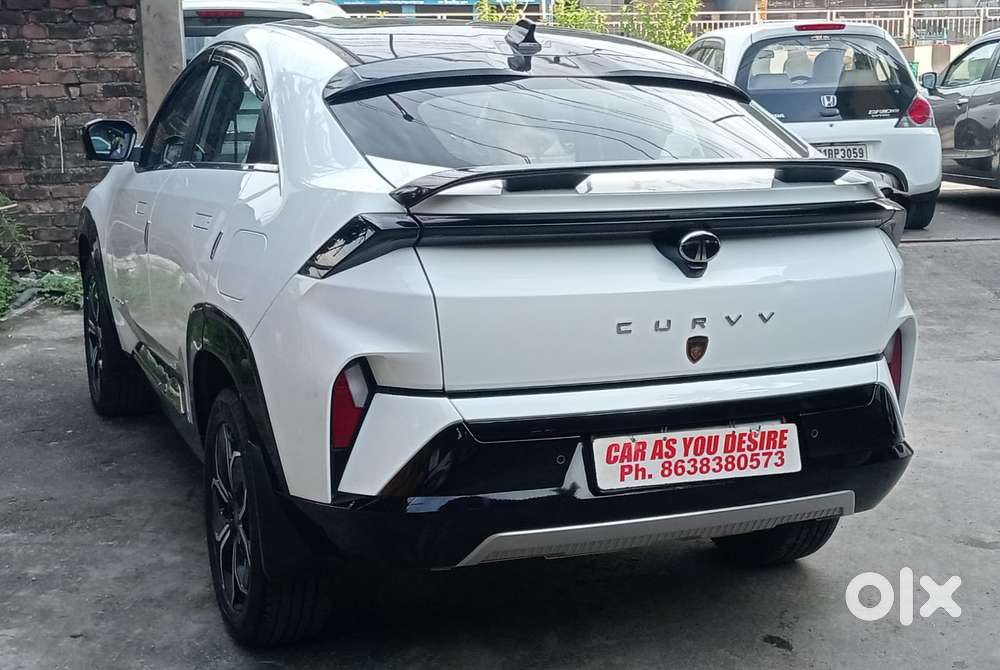 Tata Curvv Creative 1.2 Revotron Petrol 6mt, 2025, Petrol