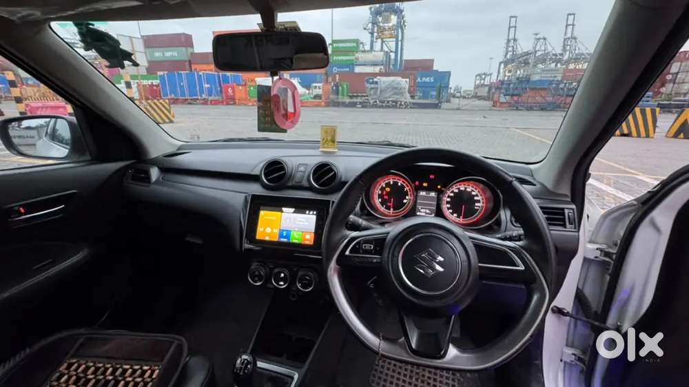 Maruti Suzuki Swift 2023 1st Petrol Manual