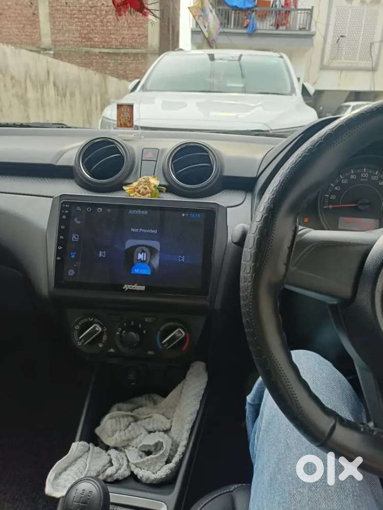 Maruti Suzuki Swift 1.2 2023