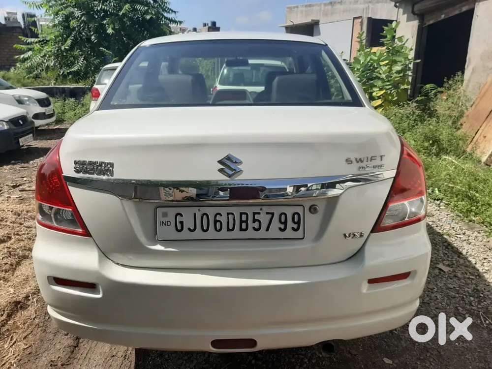 Maruti Suzuki Dzire 2009 Cng & Petrol 111000 Km Driven