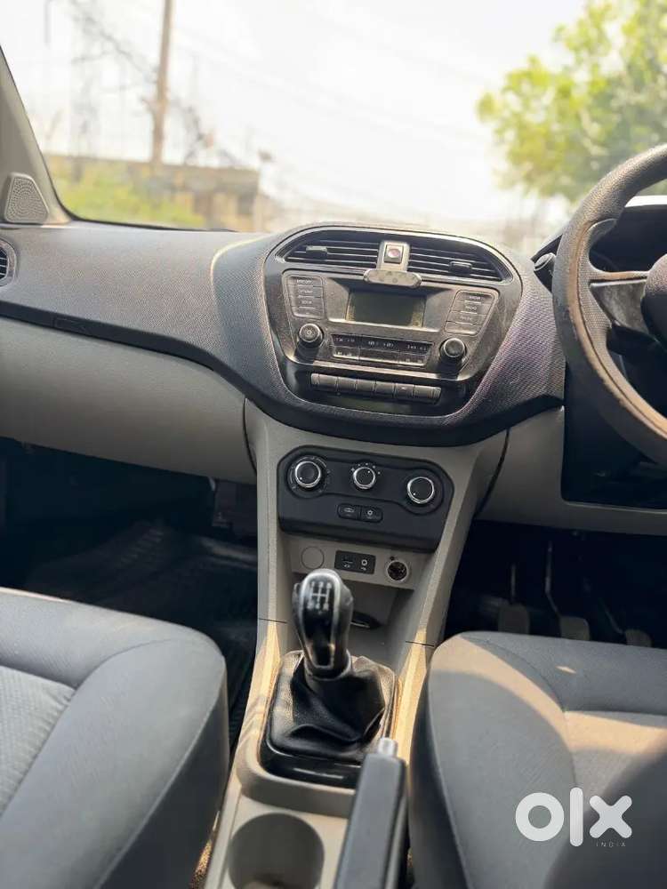 Tata Tiago Xt 2018 Diesel First Owner