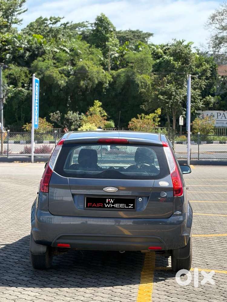 Ford Figo Petrol Lxi, 2011, Petrol