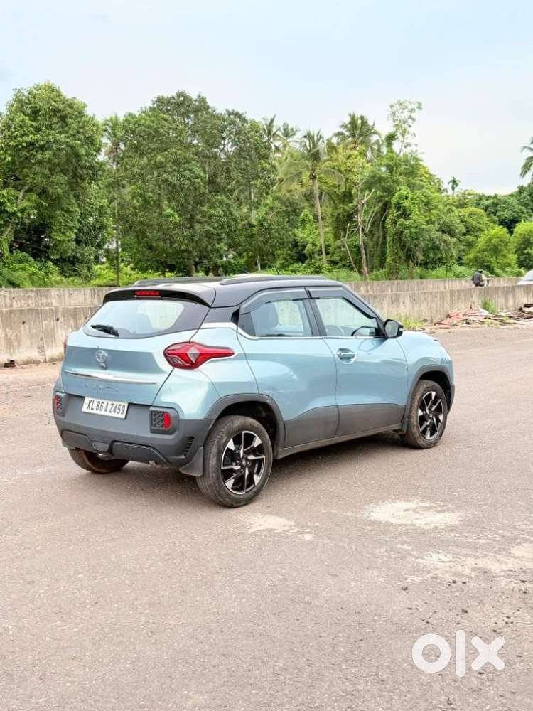 Tata Punch Creative Amt, 2022, Petrol
