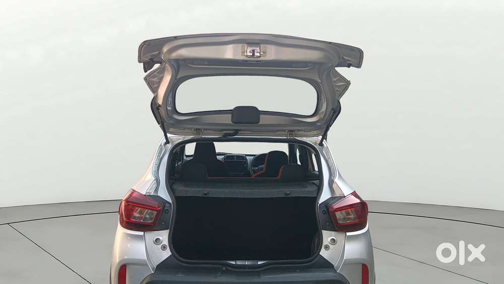 Renault Kwid 1.0 Rxt Amt, 2023, Petrol