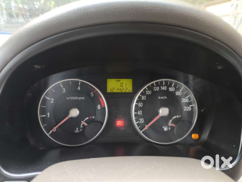 Hyundai Verna Crdi Vgt Sx 1.5, 2010, Diesel
