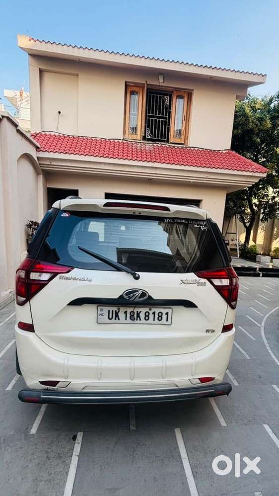 Mahindra Xuv500 2019 Diesel 94500 Km Driven