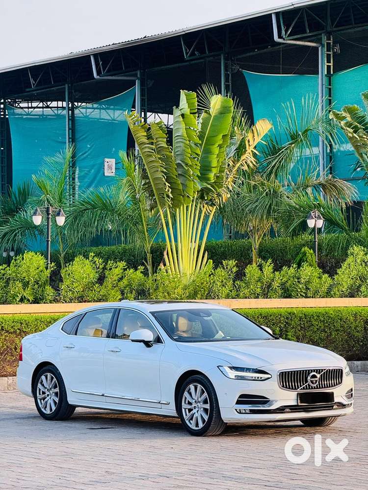 Volvo S90 D4 2019