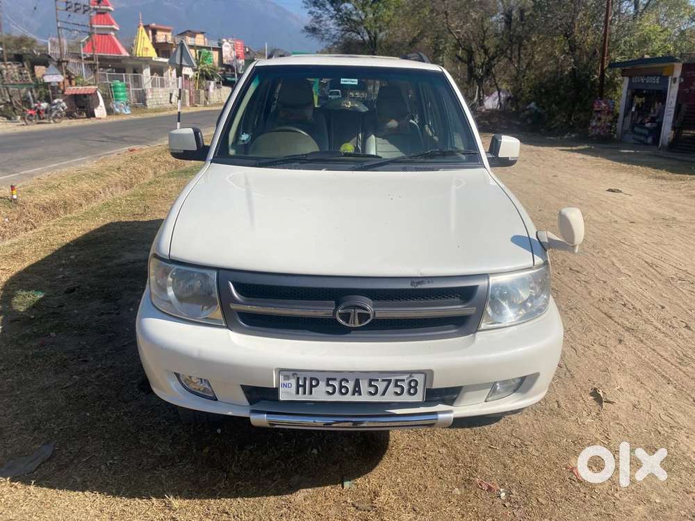 Tata Safari