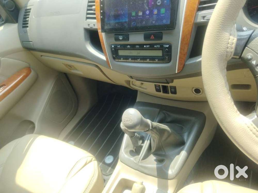Toyota Fortuner [ ] 3.0 4x4 Mt, 2011, Diesel