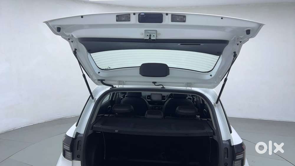 Hyundai Venue 1.0 S (o) Turbo Dct, 2024, Petrol