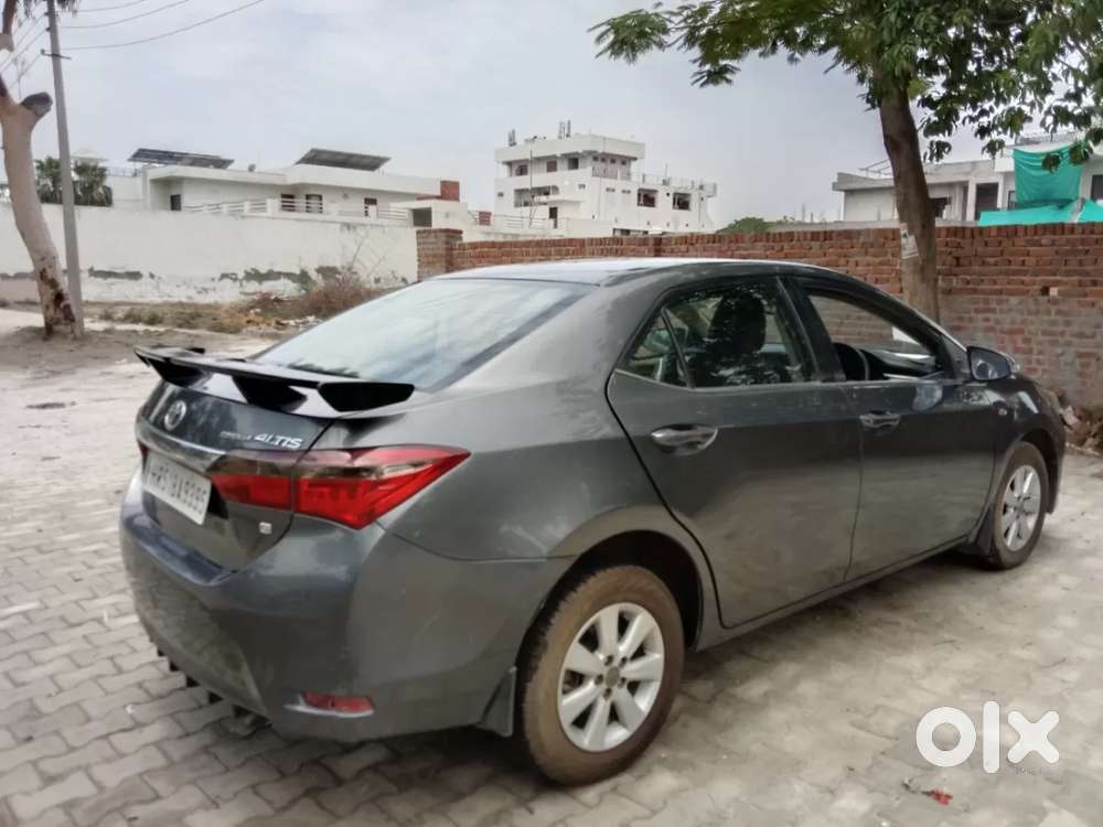 Toyota Corolla Altis 1.8 G, 2014, Petrol
