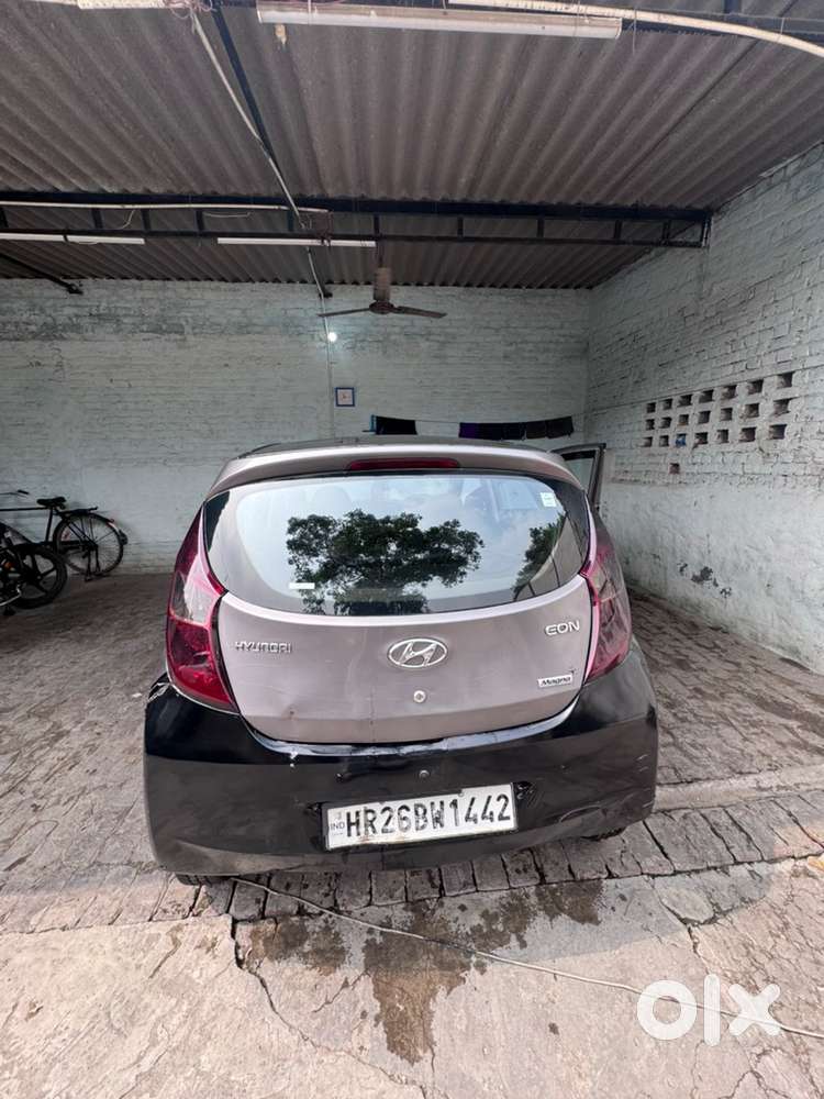 Hyundai Eon Magna 2012