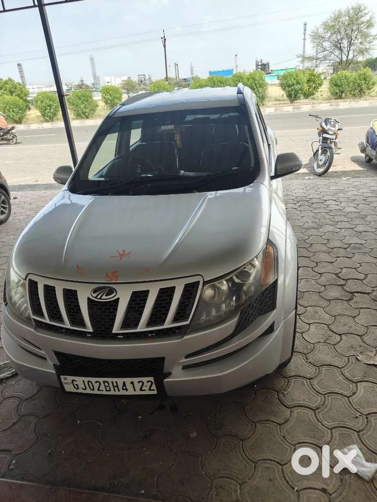 Mahindra Xuv500 Diesel 2013 2nd Owner