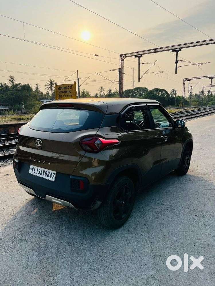 Tata Punch Accomplished, 2022, Petrol