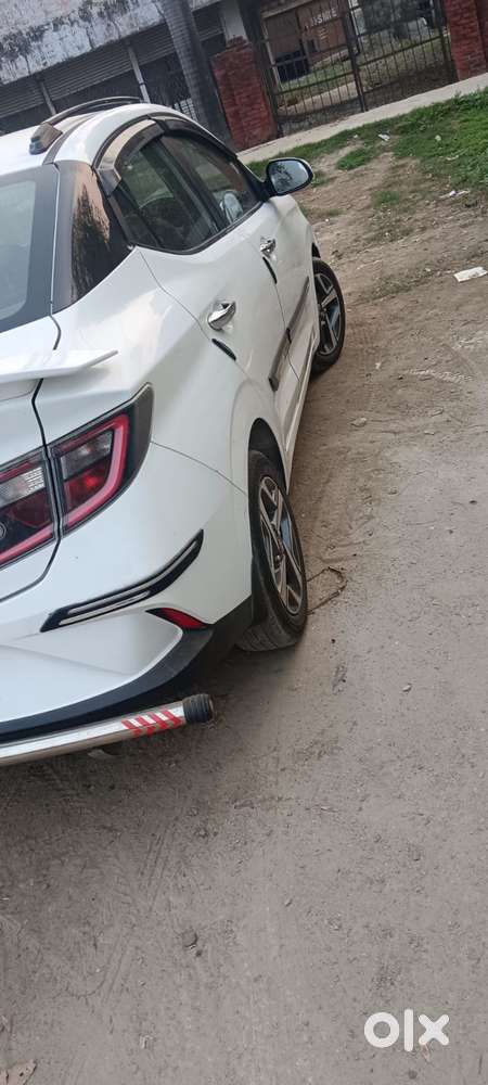 Hyundai Aura Sx (o) Crdi Manual, 2020, Petrol