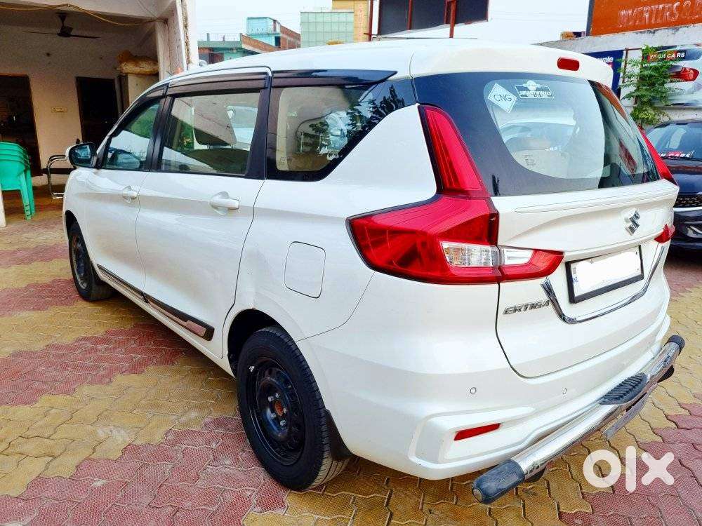 Maruti Suzuki Ertiga Vxi (o) Cng, 2024, Petrol