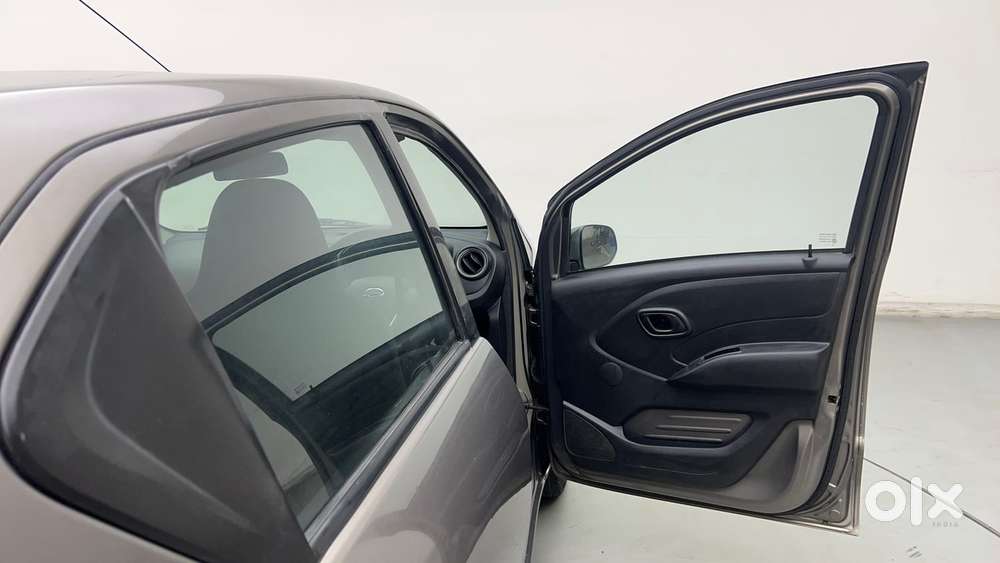 Datsun Redigo T Option, 2017, Petrol
