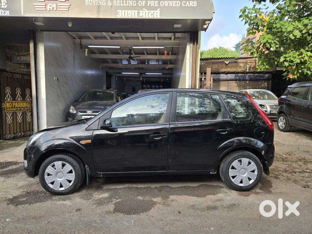 Ford Figo Petrol Zxi, 2011, Petrol