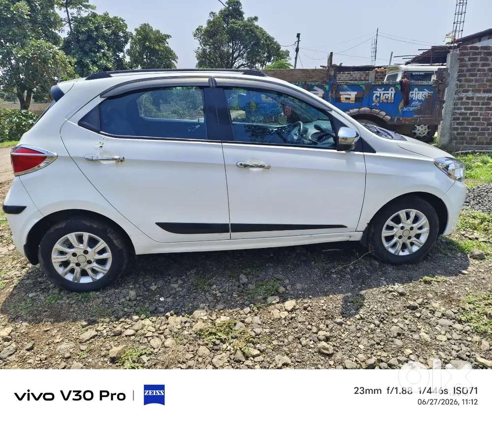 Tata Tiago Revotron 2018